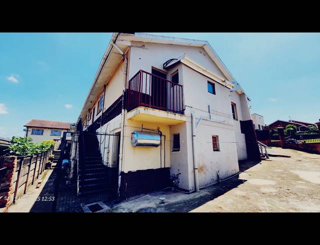 8 BEDROOM HOUSE FOR SALE IN NORTHDALE